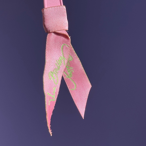 VERA BRADLEY WRISTLET WALLET PINWHEEL PINK - Picture 3 of 4